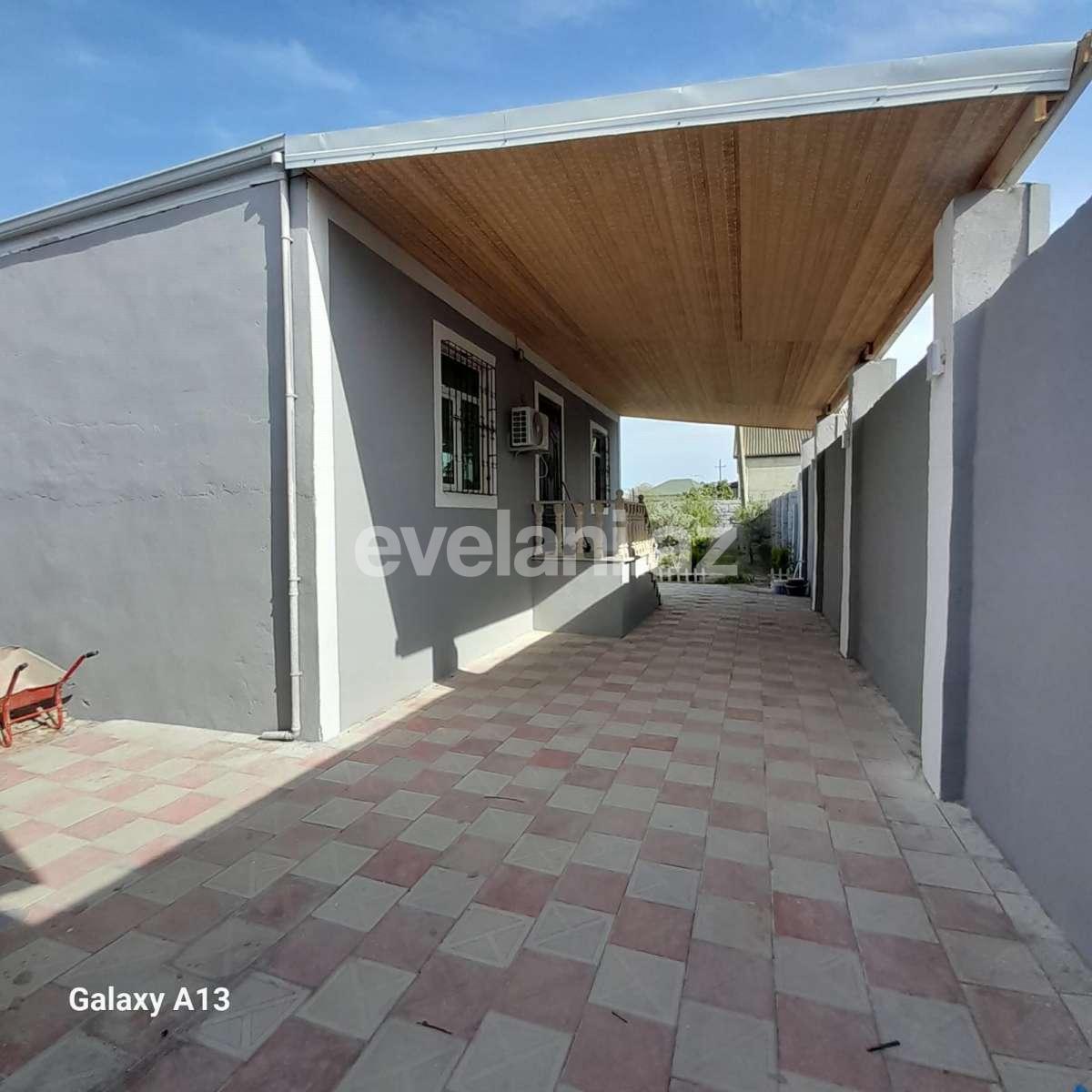 Satılır, həyət evi / bağ, 3 otaqlı, 400 m², Bakı, Suraxanı r, Hövsan q.