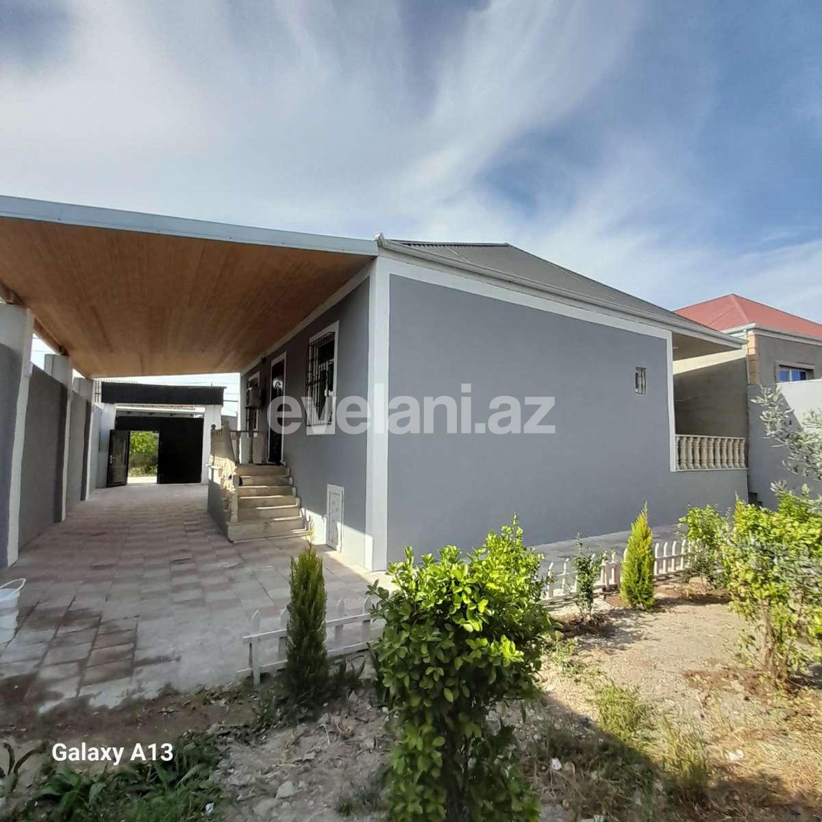 Satılır, həyət evi / bağ, 3 otaqlı, 400 m², Bakı, Suraxanı r, Hövsan q.