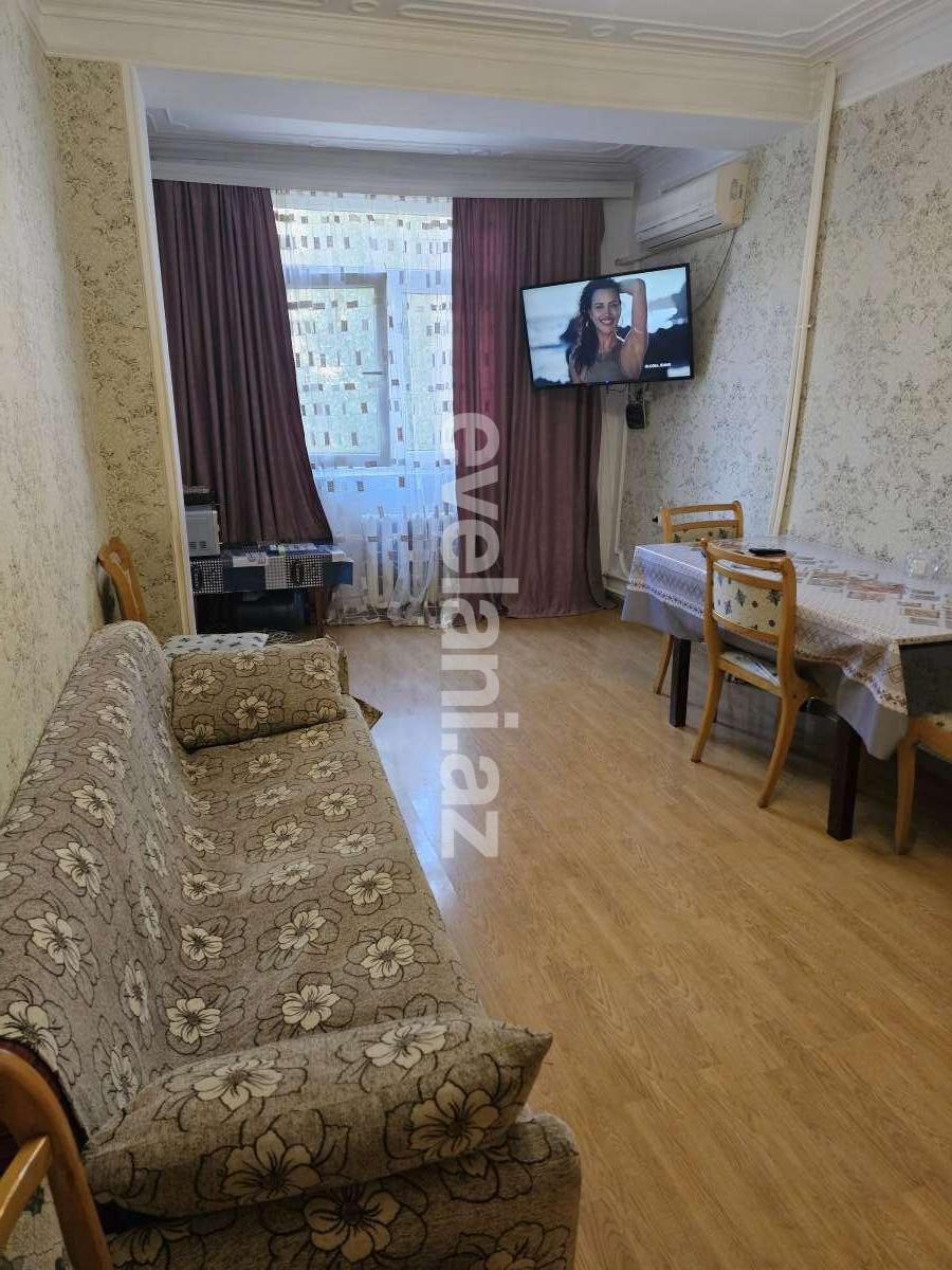 Satılır, köhnə tikili, 2 otaqlı, 44 m², Bakı, Xətai r, Həzi Aslanov q.