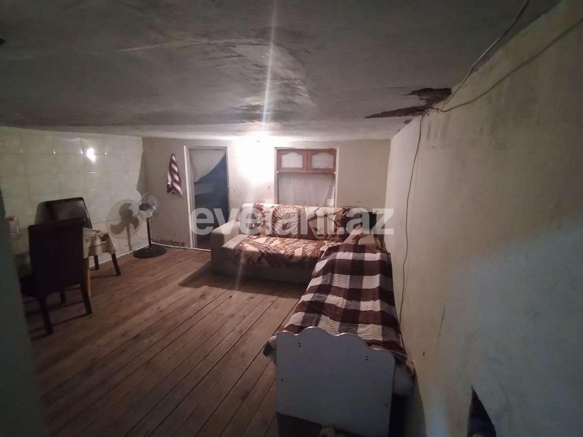 Satılır, köhnə tikili, 10 otaqlı, 220 m², Bakı, Nərimanov r, Montin q.