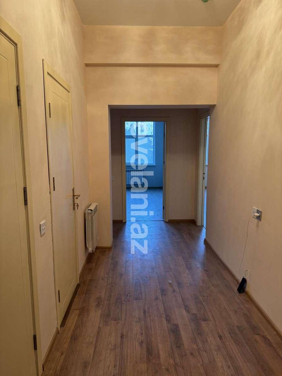 Satılır, yeni tikili, 2 otaqlı, 75 m², Bakı, Xətai r.