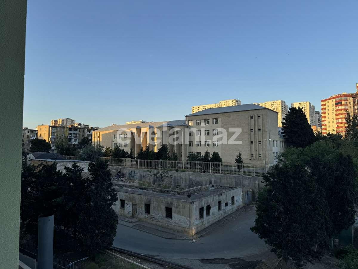 Satılır, yeni tikili, 2 otaqlı, 75 m², Bakı, Xətai r.