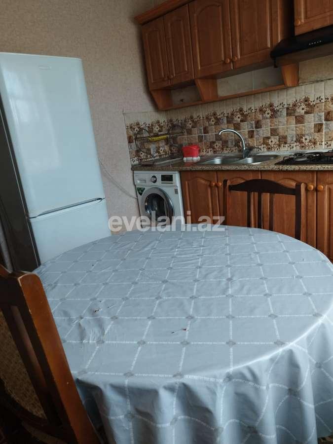 Kirayə verilir, həyət evi / bağ, 3 otaqlı, 240 m², Quba