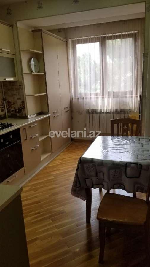 Kirayə verilir, köhnə tikili, 2 otaqlı, 65 m², Bakı, Səbail r, Badamdar q.