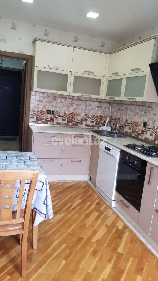 Kirayə verilir, köhnə tikili, 2 otaqlı, 65 m², Bakı, Səbail r, Badamdar q.