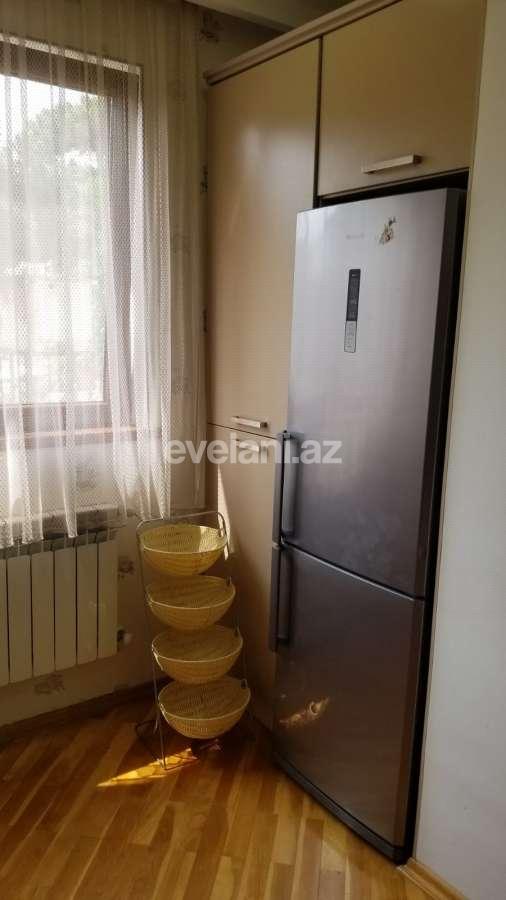 Kirayə verilir, köhnə tikili, 2 otaqlı, 65 m², Bakı, Səbail r, Badamdar q.