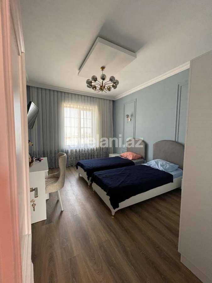Satılır, villa, 5 otaqlı, 270 m², Bakı, Abşeron r, Novxanı q.