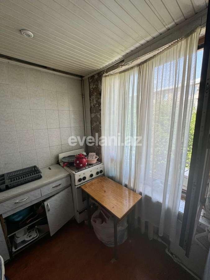 Satılır, köhnə tikili, 2 otaqlı, 49.99 m², Bakı, Yasamal r.