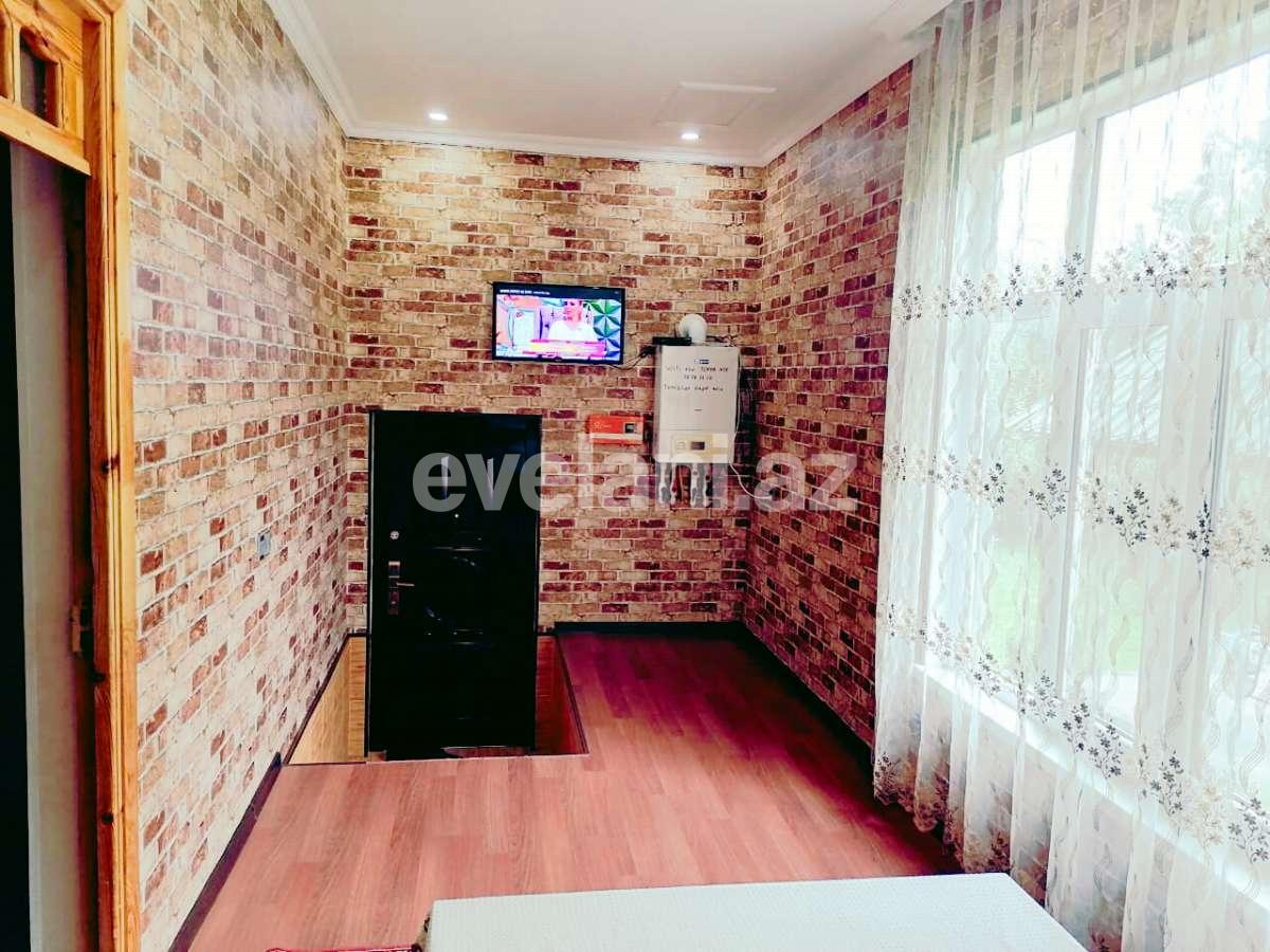 Kirayə verilir, həyət evi / bağ, 3 otaqlı, 80 m², Qəbələ
