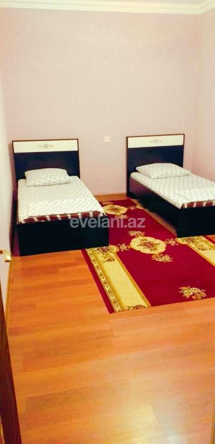 Kirayə verilir, həyət evi / bağ, 3 otaqlı, 80 m², Qəbələ
