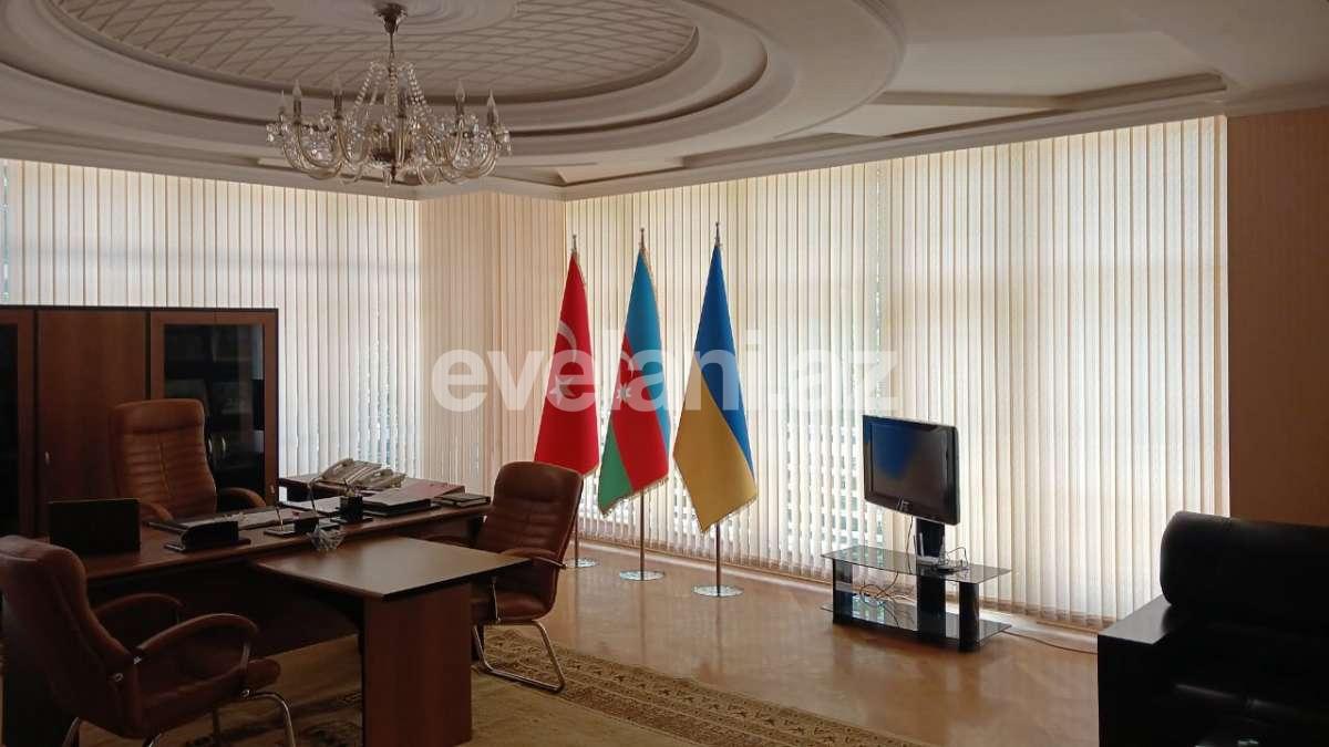 Kirayə verilir, yeni tikili, 7 otaqlı, 240 m², Bakı, Nəsimi r, Kubinka q.