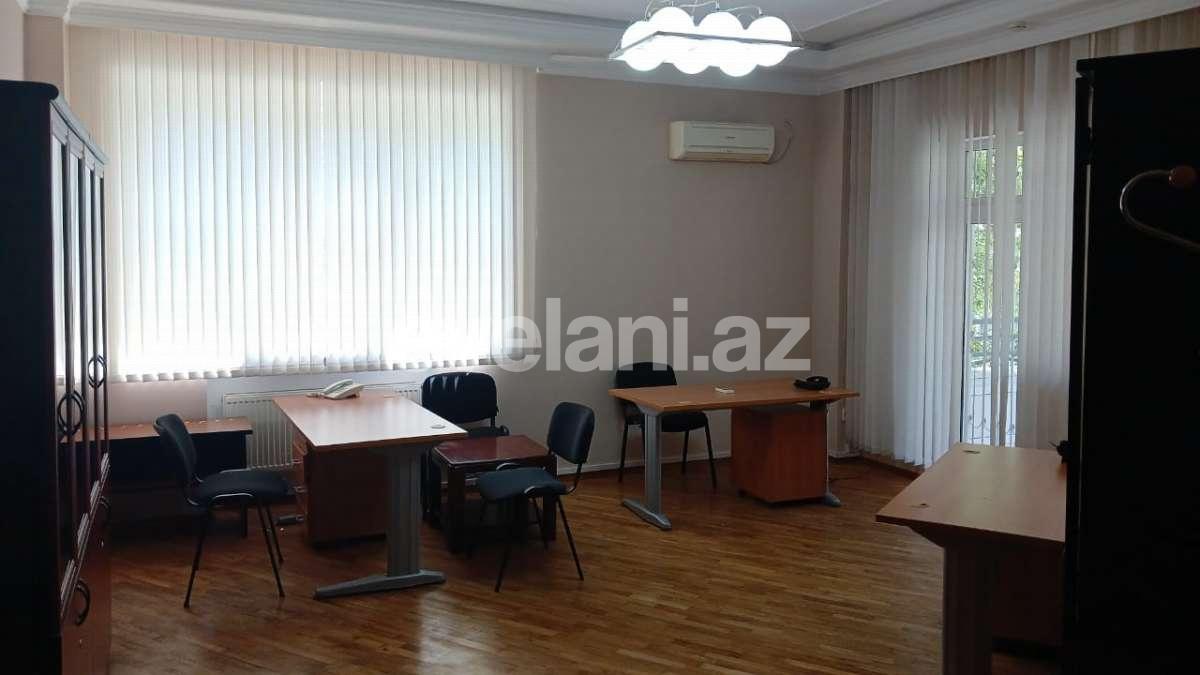 Kirayə verilir, yeni tikili, 7 otaqlı, 240 m², Bakı, Nəsimi r, Kubinka q.