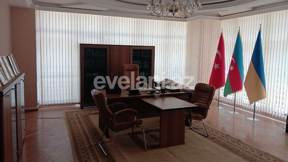 Kirayə verilir, yeni tikili, 7 otaqlı, 240 m², Bakı, Nəsimi r, Kubinka q.