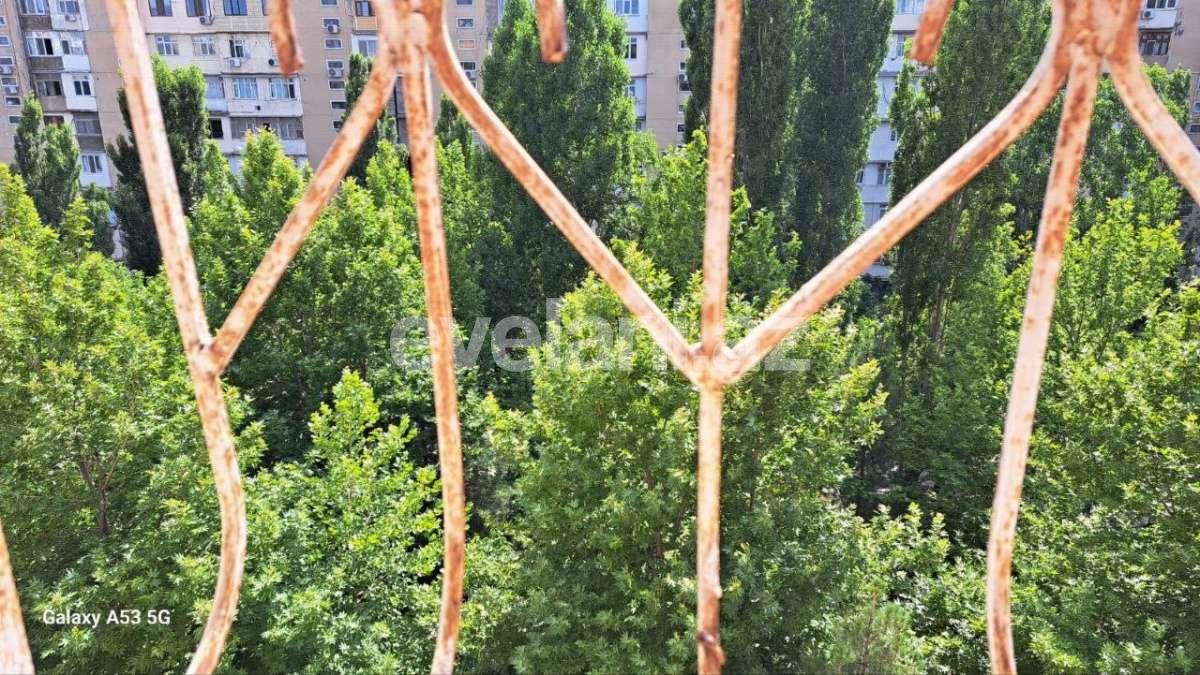 Продаётся, вторичка, 3-комнаты, 75 m², Баку, Бинагадинский r, 6-й микрорайон p.