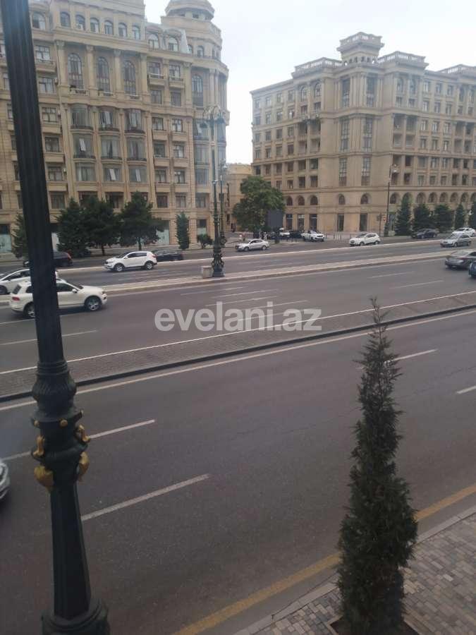 Satılır, köhnə tikili, 2 otaqlı, 75 m²