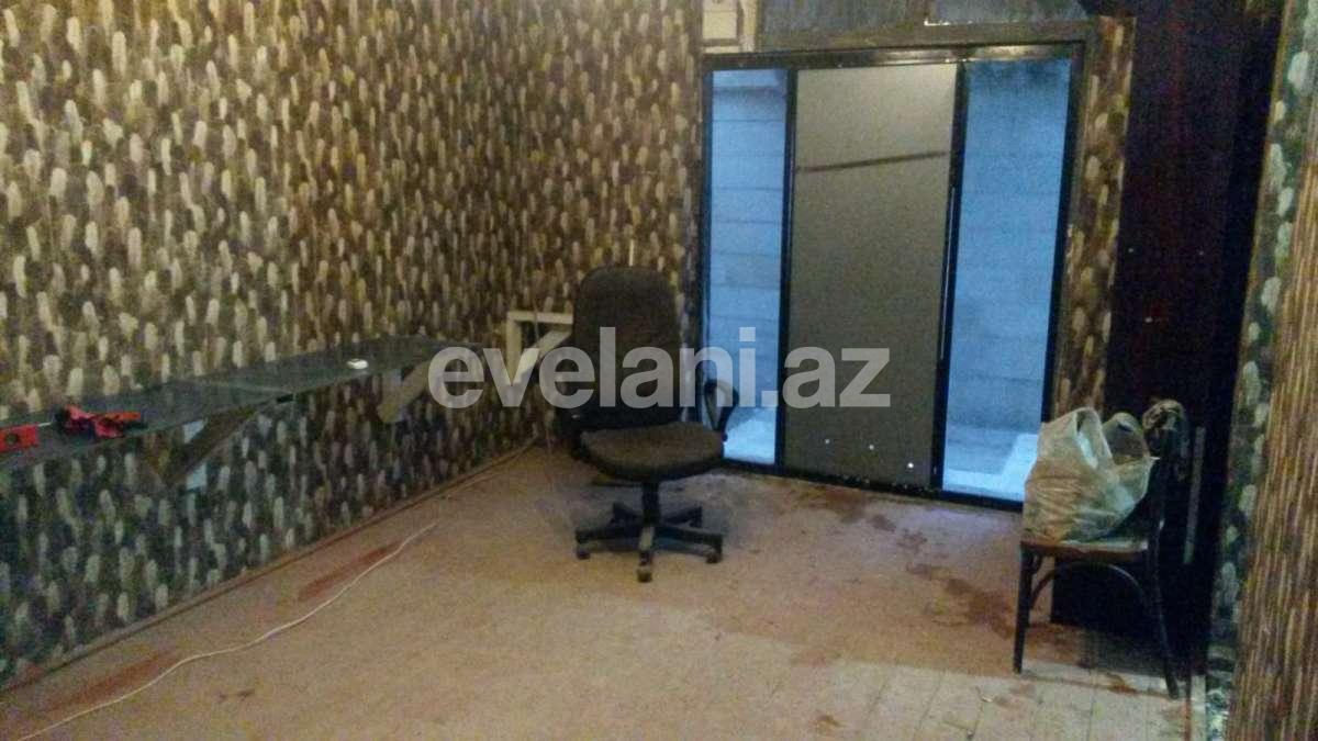 Satılır, köhnə tikili, 1 otaqlı, 30 m², Bakı, Nəsimi r, 4-cü mikrorayon q.