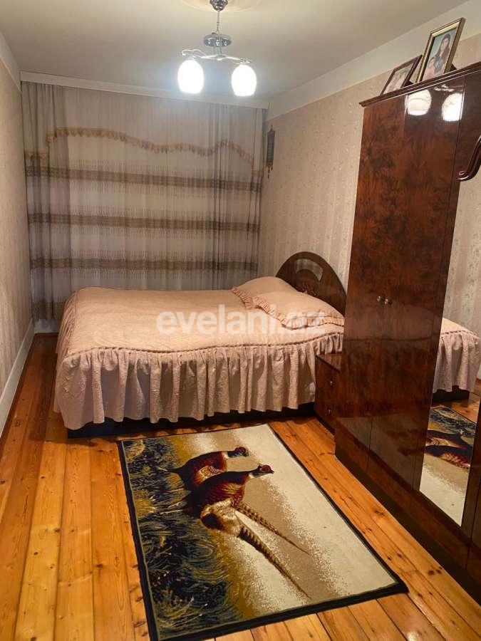 Satılır, köhnə tikili, 3 otaqlı, 82 m², Sumqayıt, 1-ci mikrorayon r.