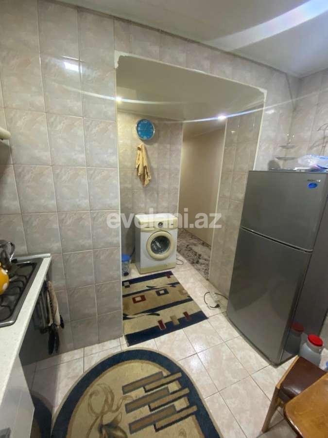 Satılır, köhnə tikili, 3 otaqlı, 82 m², Sumqayıt, 1-ci mikrorayon r.