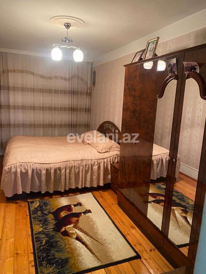 Satılır, köhnə tikili, 3 otaqlı, 82 m², Sumqayıt, 1-ci mikrorayon r.