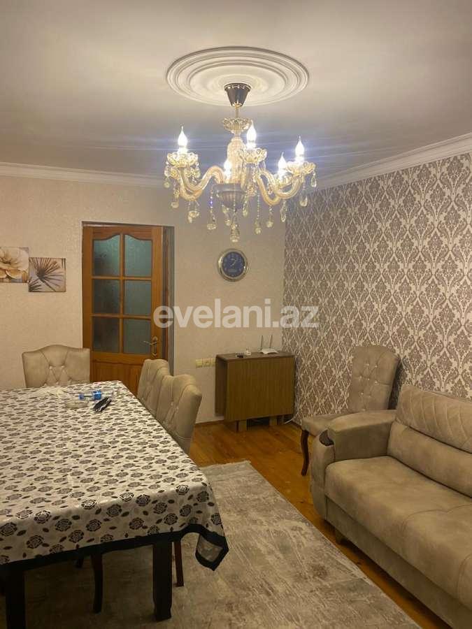 Satılır, köhnə tikili, 3 otaqlı, 82 m², Sumqayıt, 1-ci mikrorayon r.