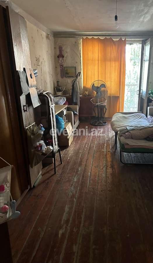 Satılır, köhnə tikili, 3 otaqlı, 68.4 m², Bakı, Yasamal r.