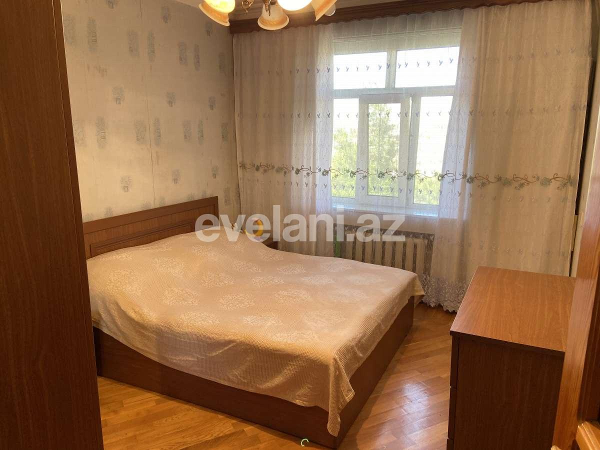 Satılır, köhnə tikili, 3 otaqlı, 70 m², Bakı, Suraxanı r, Massiv D q.