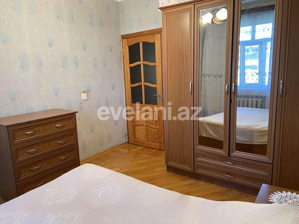 Satılır, köhnə tikili, 3 otaqlı, 70 m², Bakı, Suraxanı r, Massiv D q.