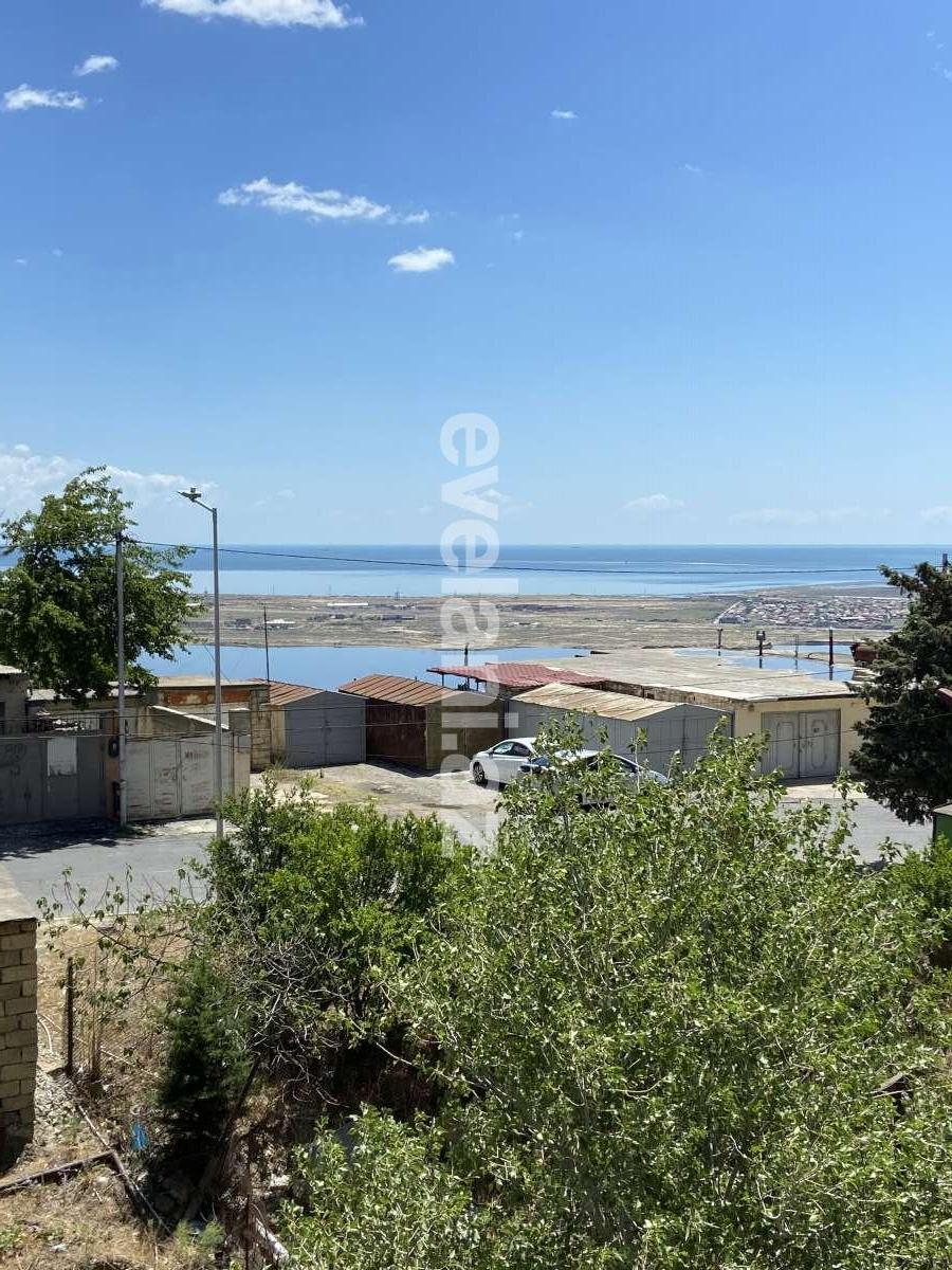 Satılır, köhnə tikili, 3 otaqlı, 70 m², Bakı, Suraxanı r, Massiv D q.