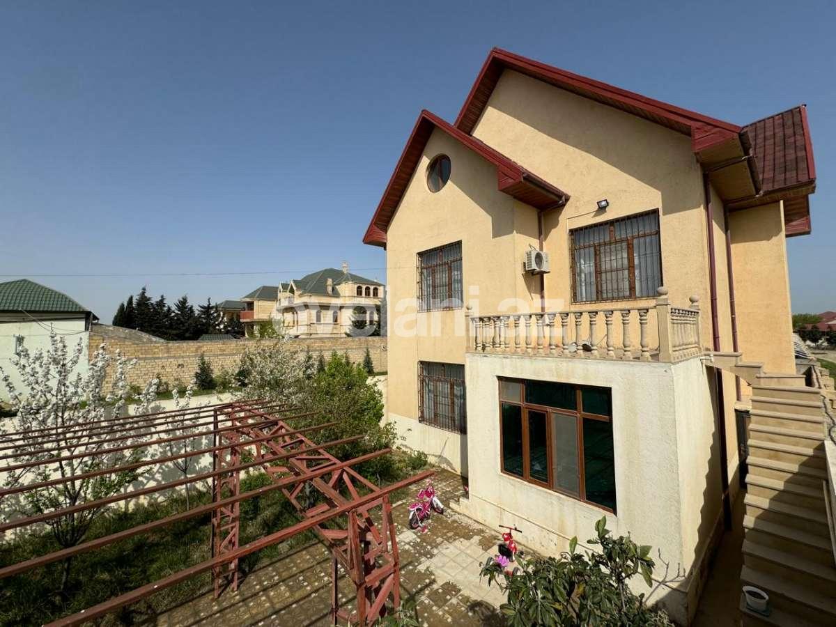 Satılır, həyət evi / bağ, 4 otaqlı, 250 m², Bakı, Abşeron r, Novxanı q.