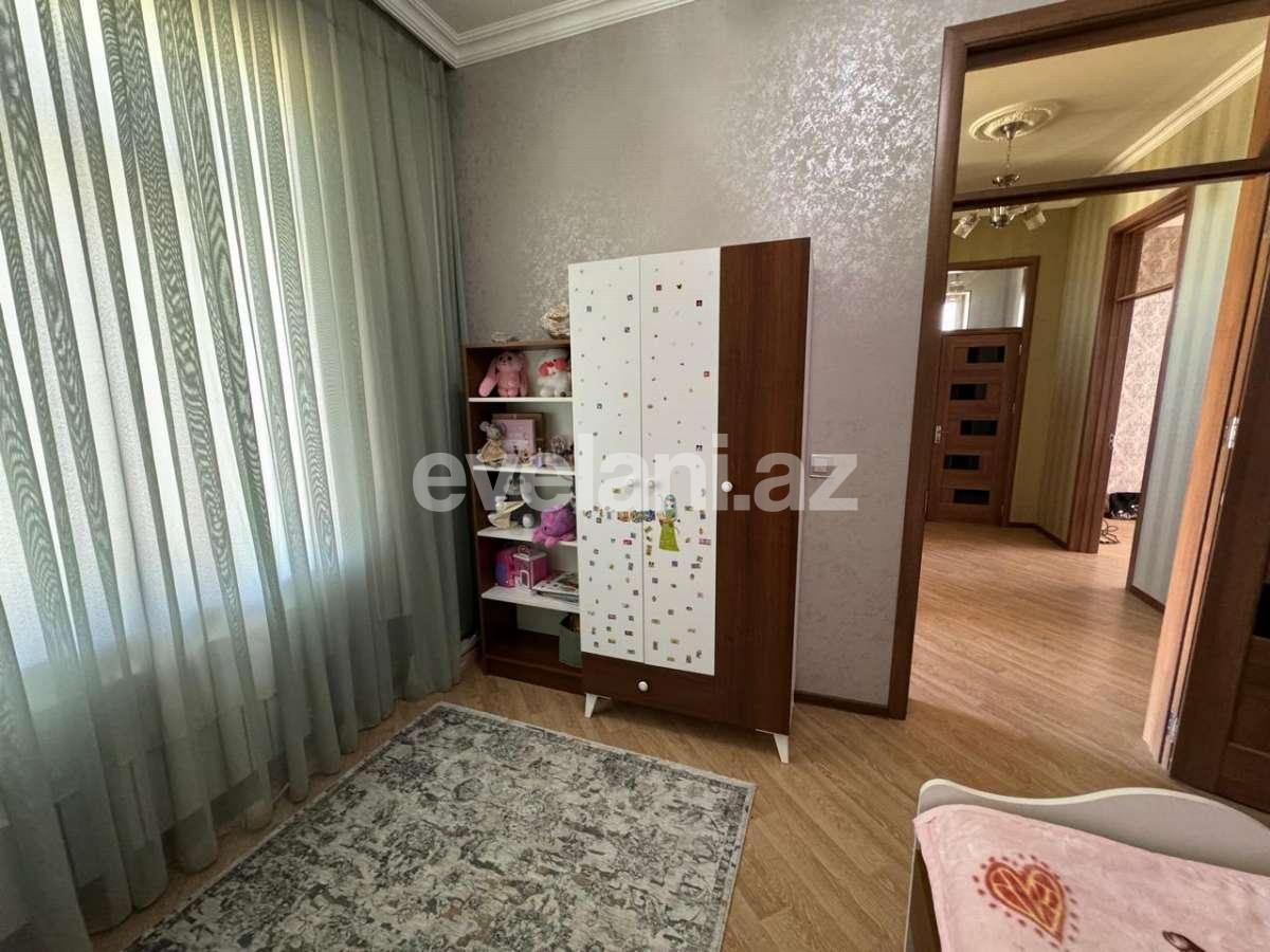 Satılır, həyət evi / bağ, 4 otaqlı, 250 m², Bakı, Abşeron r, Novxanı q.