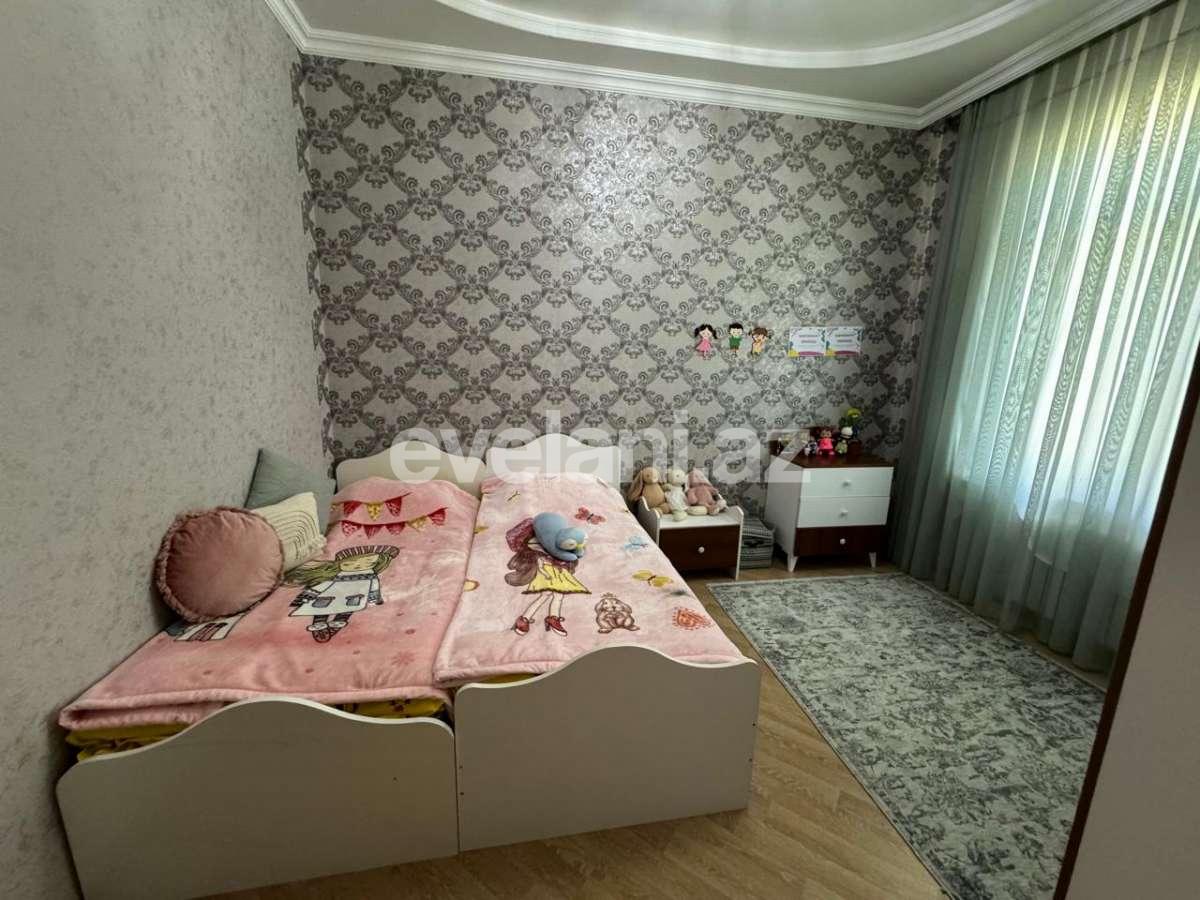 Satılır, həyət evi / bağ, 4 otaqlı, 250 m², Bakı, Abşeron r, Novxanı q.