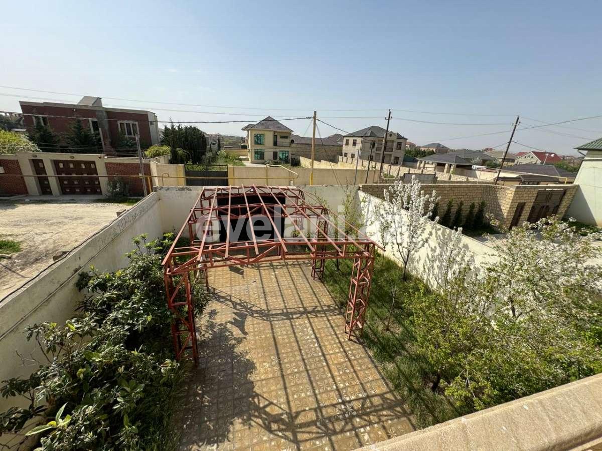 Satılır, həyət evi / bağ, 4 otaqlı, 250 m², Bakı, Abşeron r, Novxanı q.