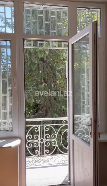 Satılır, köhnə tikili, 5 otaqlı, 145 m², Səbail r.