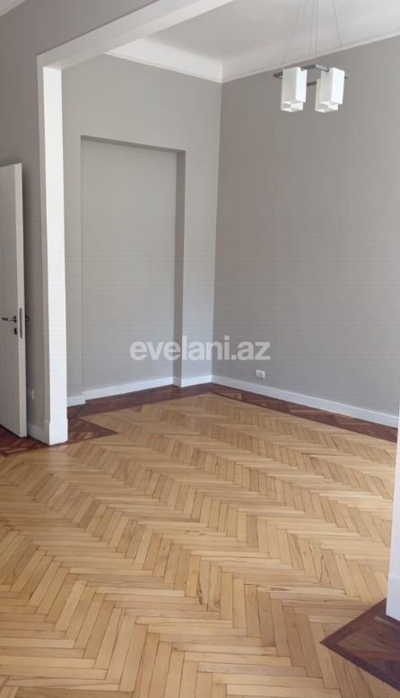 Satılır, köhnə tikili, 5 otaqlı, 145 m², Səbail r.
