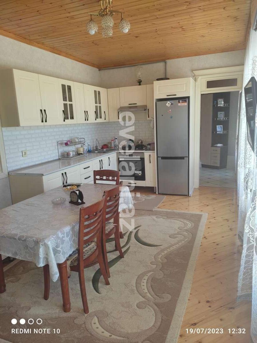 Satılır, həyət evi / bağ, 4 otaqlı, 75 m², Bakı, Abşeron r, Saray q.