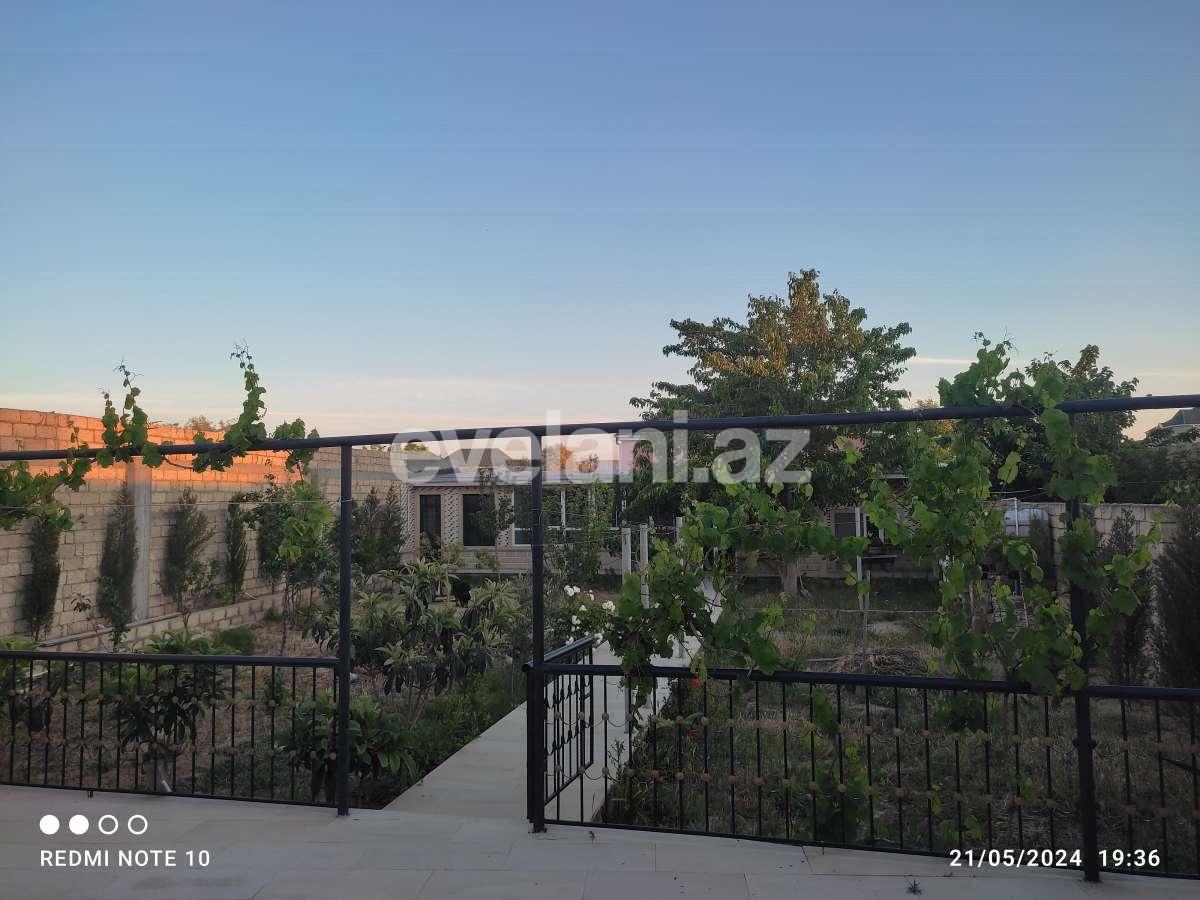 Satılır, həyət evi / bağ, 4 otaqlı, 75 m², Bakı, Abşeron r, Saray q.