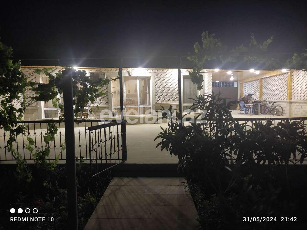 Satılır, həyət evi / bağ, 4 otaqlı, 75 m², Bakı, Abşeron r, Saray q.
