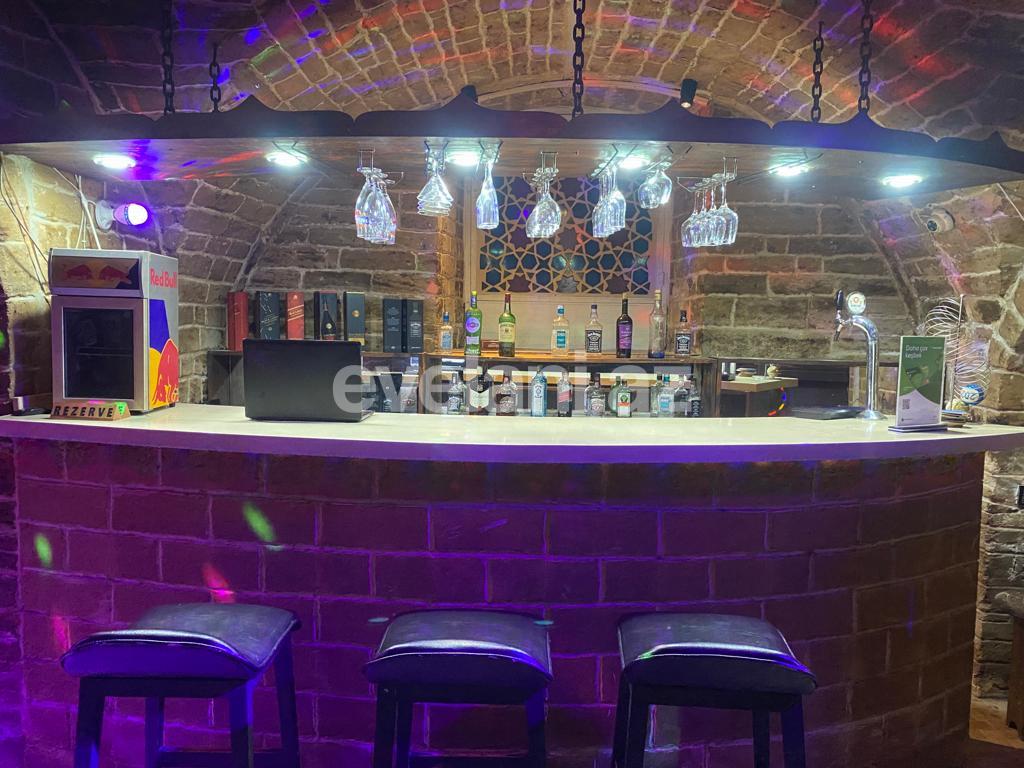 Satılır, obyekt, 206 m², Bakı, Nəsimi r, 28 may m.