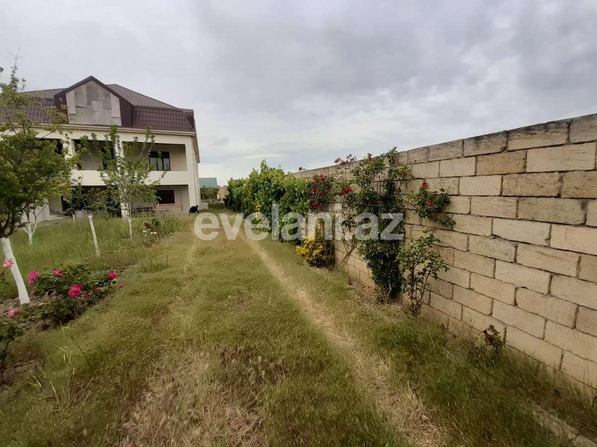 Satılır, həyət evi / bağ, 8 otaqlı, 550 m², Bakı, Abşeron r, Novxanı q.