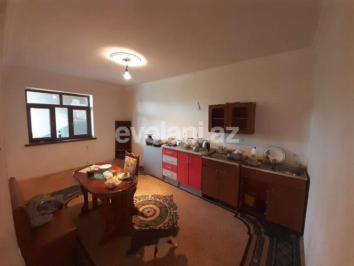 Satılır, həyət evi / bağ, 8 otaqlı, 550 m², Bakı, Abşeron r, Novxanı q.