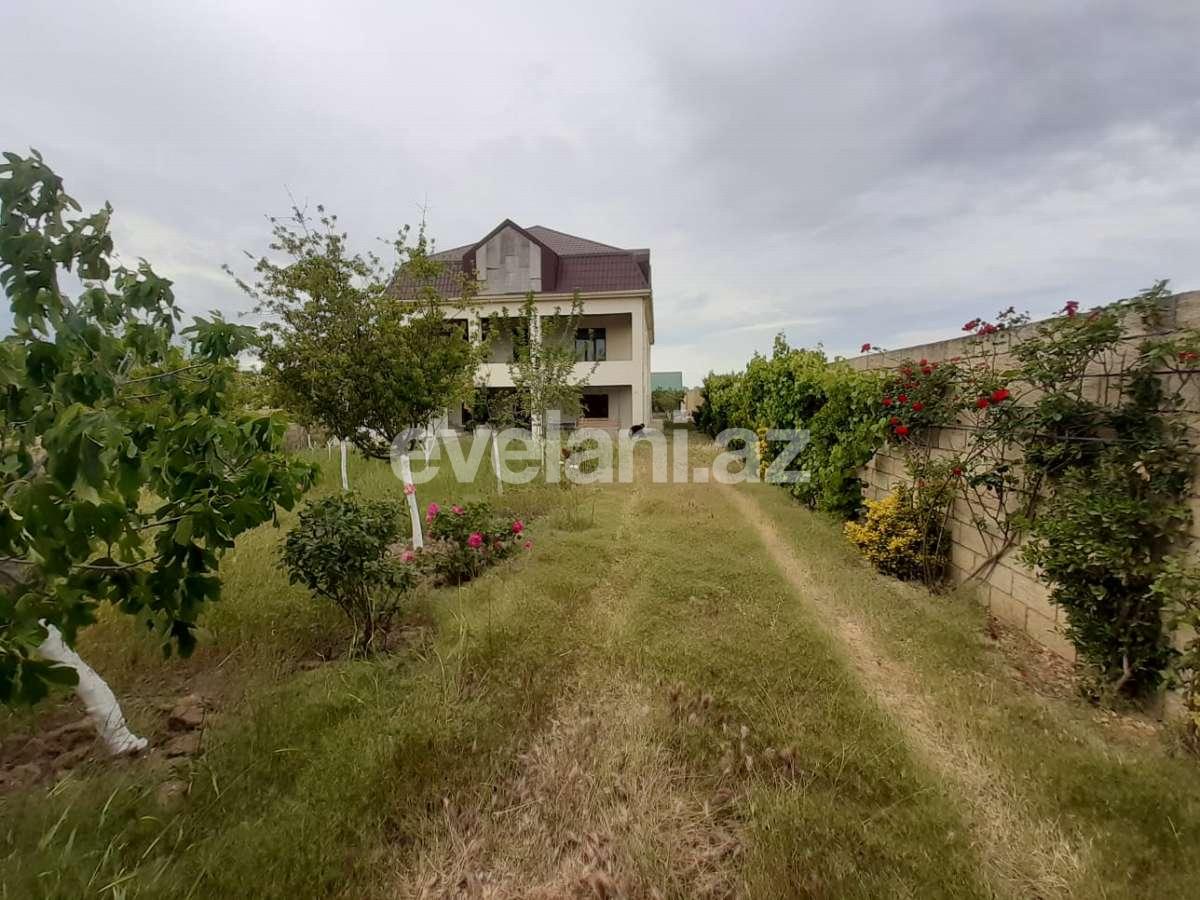 Satılır, həyət evi / bağ, 8 otaqlı, 550 m², Bakı, Abşeron r, Novxanı q.