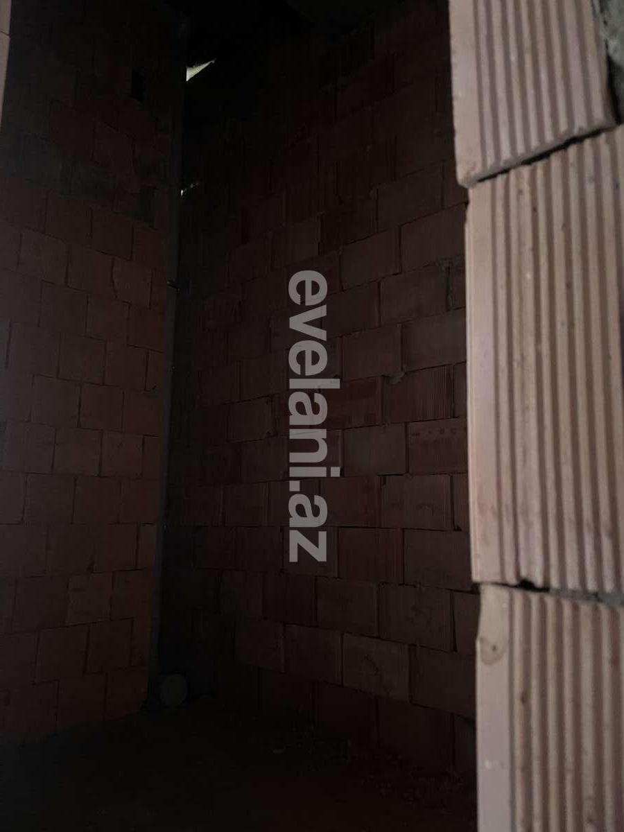 Satılır, yeni tikili, 2 otaqlı, 61 m², Sumqayıt, 18-ci mikrorayon r.