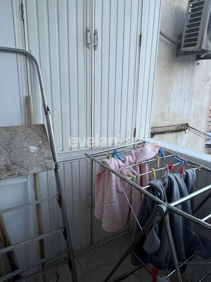 Satılır, köhnə tikili, 3 otaqlı, 85 m², Bakı, Yasamal r, Elmlər Akademiyası m.