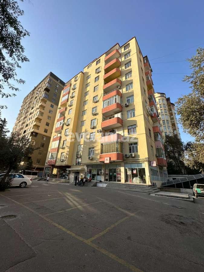 Satılır, yeni tikili, 3 otaqlı, 120 m², Bakı, Binəqədi r, 8-ci mikrorayon q, Azadlıq prospekti m.
