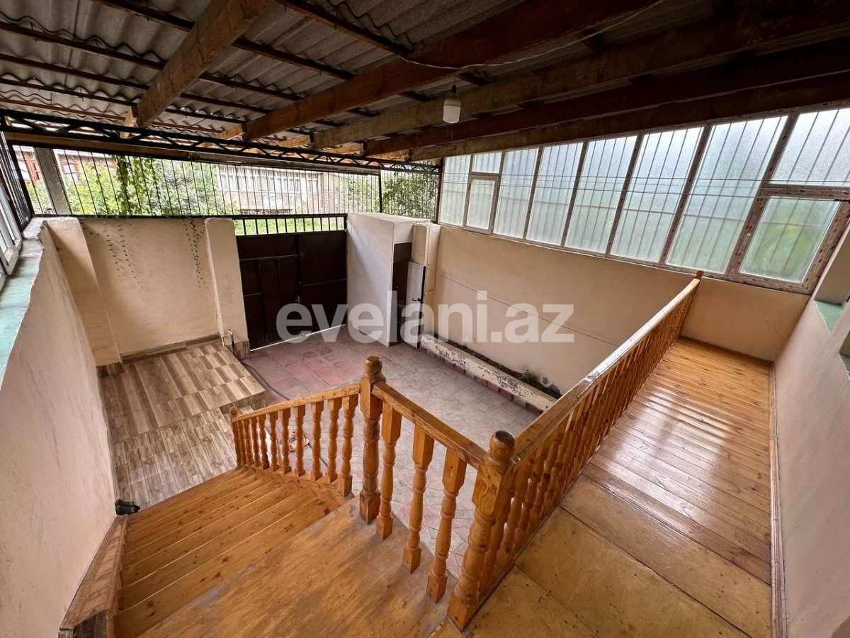 Продаётся, вторичка, 3-комнаты, 56.1 m², Гянджа