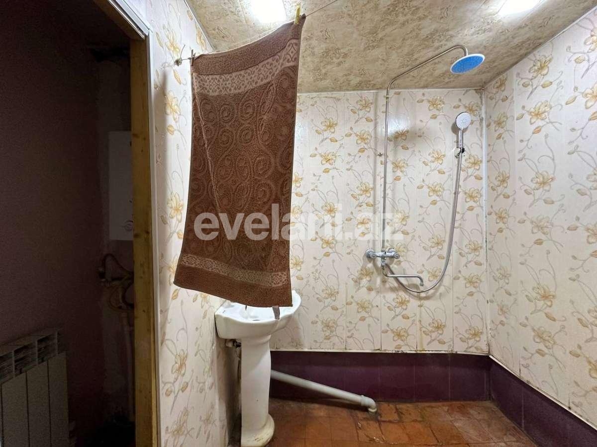 Продаётся, вторичка, 3-комнаты, 56.1 m², Гянджа