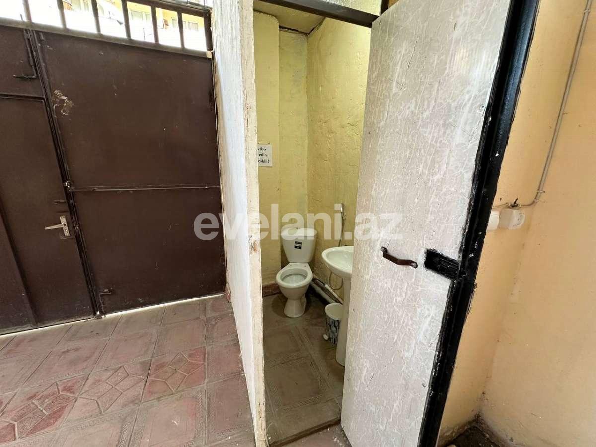 Продаётся, вторичка, 3-комнаты, 56.1 m², Гянджа