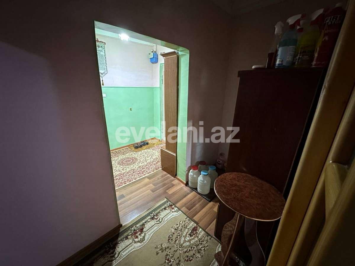 Продаётся, вторичка, 3-комнаты, 56.1 m², Гянджа