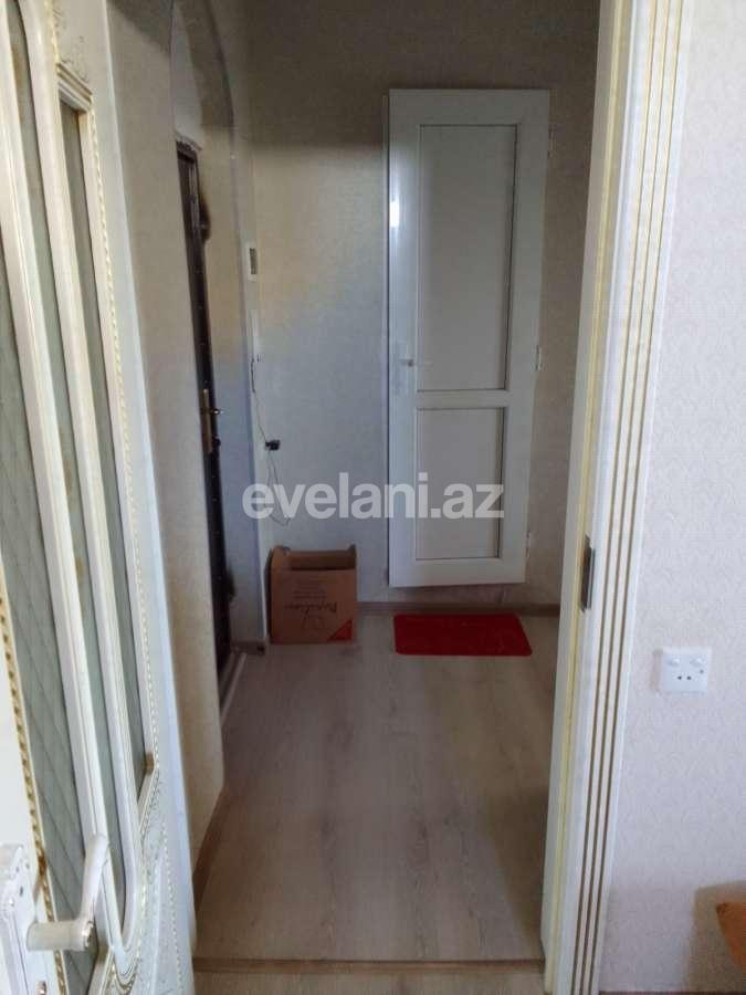 Satılır, köhnə tikili, 2 otaqlı, 40 m², Bakı, Binəqədi r, Azadlıq prospekti m.