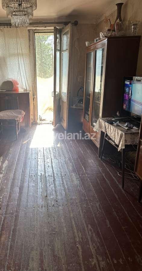 Satılır, köhnə tikili, 3 otaqlı, 68.4 m², Bakı, Yasamal r, Elmlər Akademiyası m.